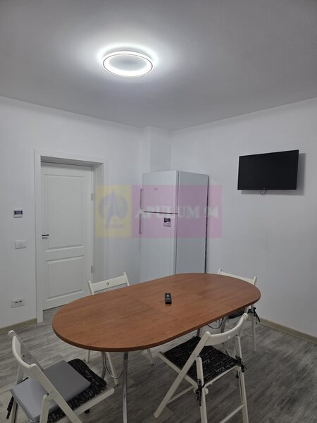 Vila de vanzare cu 6 camere in Sinaia