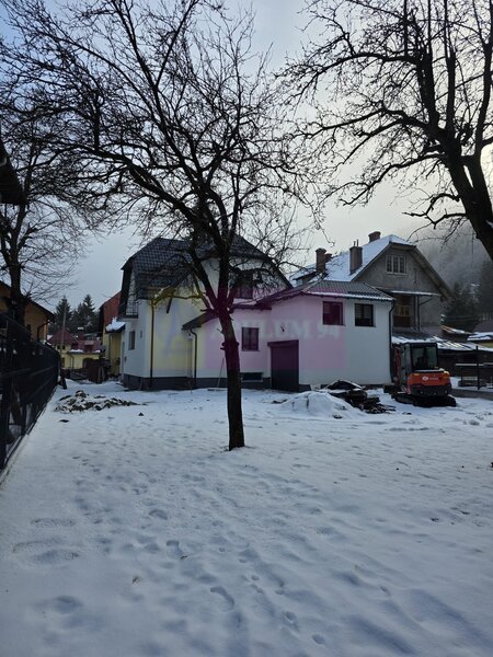 Vila de vanzare cu 6 camere in Sinaia